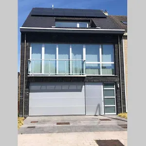 Nieuwbouw Op 450 Meter Het Strand. Apartment